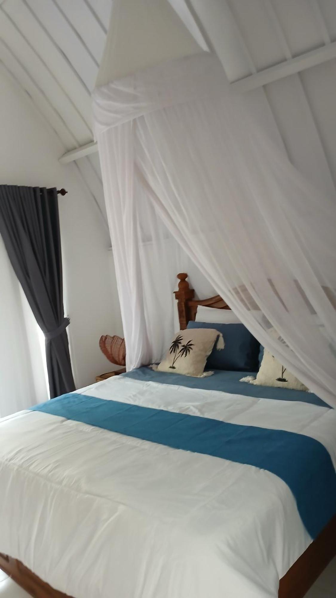 New Balengku Dua Hotel - Adults Only Гили Еър Екстериор снимка